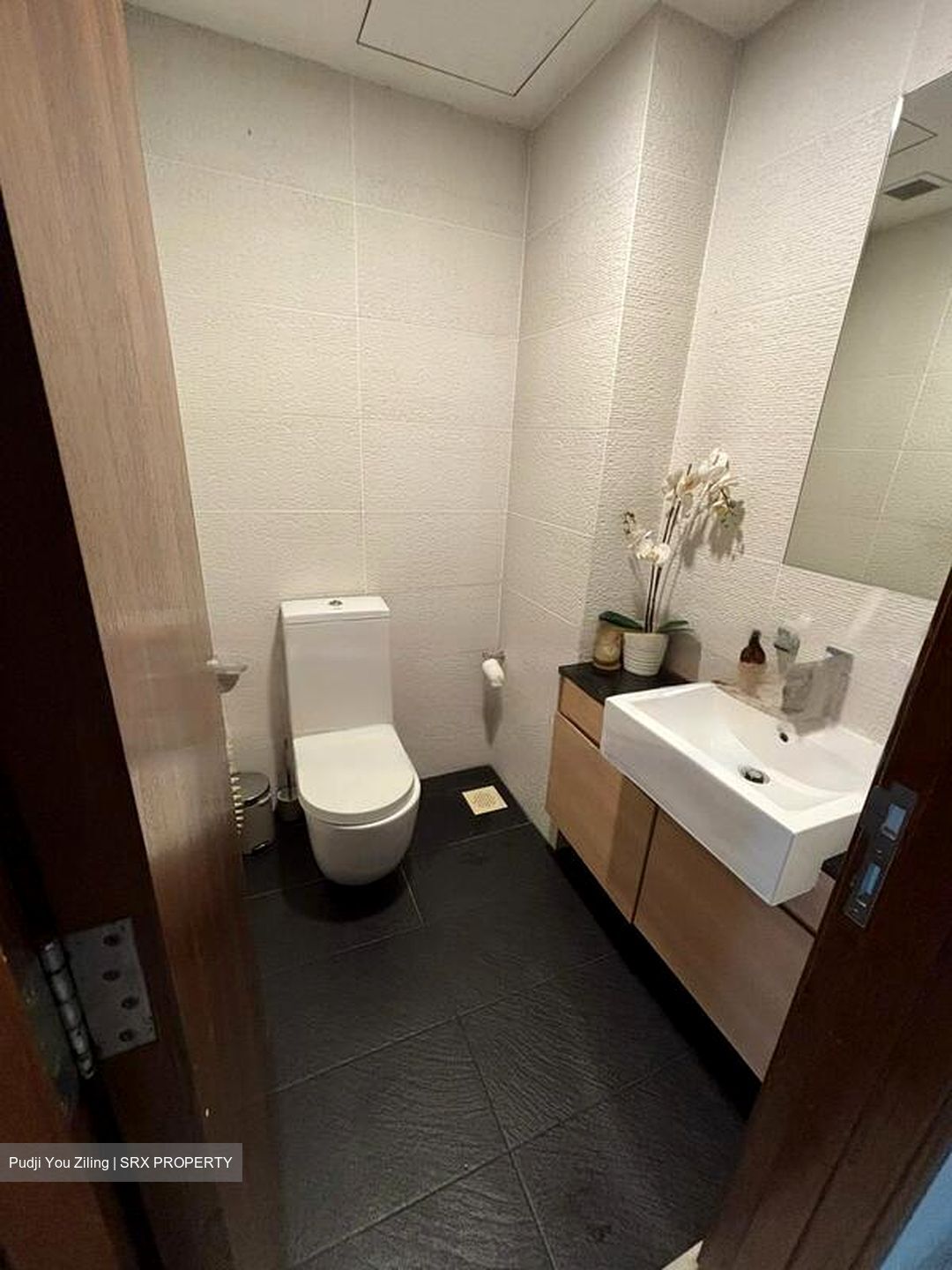 Milford Villas (D13), Terrace #485693341